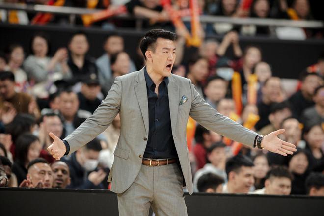 辽宁队惨遭广厦队三杀无缘总决赛，重建内幕曝光