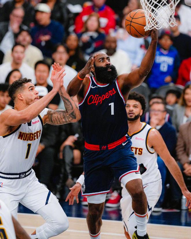 5月2日NBA季后赛G6：快船主场111-105击败掘金扳平大比分