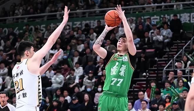 CBA 季后赛半决赛 G3：辽宁队 0-3 遭淘汰，弗格付豪成败笔