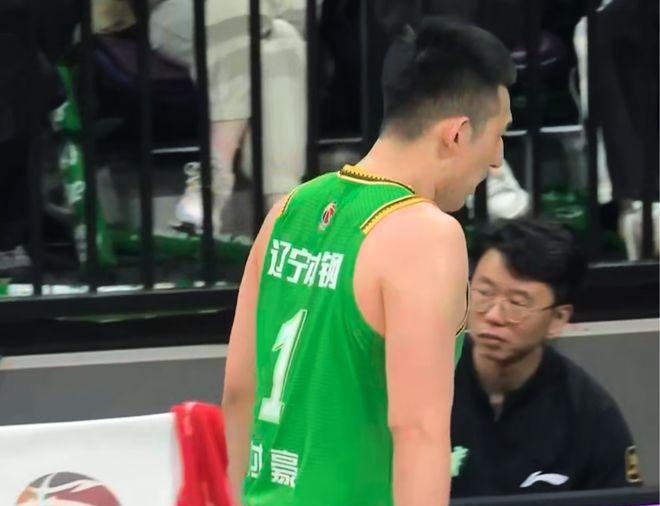 CBA 季后赛半决赛 G3：辽宁 0-3 出局，付豪发挥糟糕引杨鸣怒吼