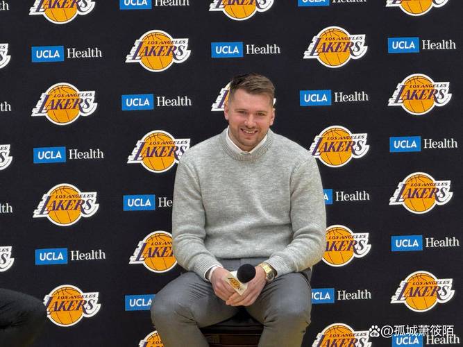 直播吧5月3日讯：ESPN报道东契奇未来动向及湖人续约情况