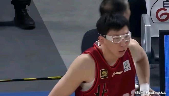 CBA 季后赛半决赛精彩不断！北京北汽与山西男篮激战正酣