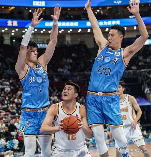 CBA 季后赛半决赛精彩不断！北京北汽与山西男篮激战正酣