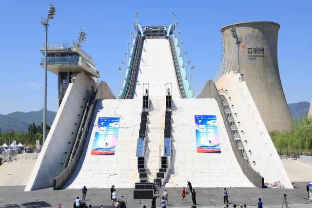 五一期间CBA季后赛燃动京城，北京队时隔10年重返总决赛