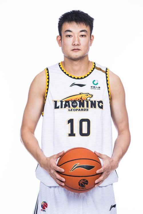辽宁沈阳三生飞豹篮球俱乐部官宣丛明晨结束职业球员生涯