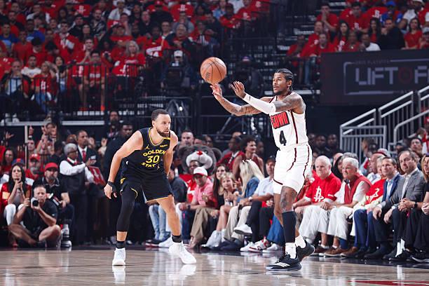NBA季后赛：金州勇士胜休斯顿火箭，杰伦-格林表现惨不忍睹