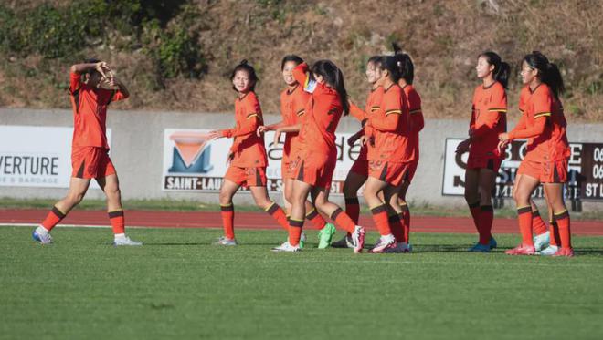 女足U16欧足联发展杯邀请赛战况：大胜白俄罗斯，首战曾惨败