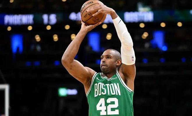 5月6日NBA季后赛半决赛凯尔特人尼克斯G1打响，实力差距明显