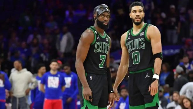 2025年5月6日NBA东部半决赛G1：凯尔特人爆冷主场负尼克斯