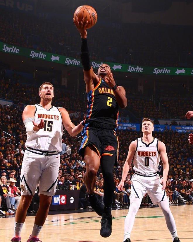 5月6日NBA季后赛雷霆主场对阵掘金，赛场局势与球员表现分析