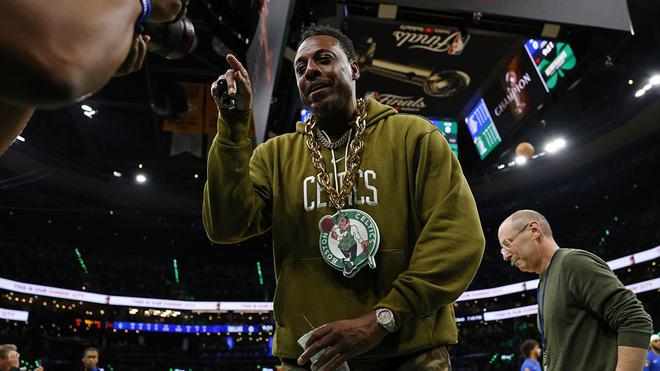 盘点十位本该早点退役的NBA传奇球员及沙奎尔·奥尼尔生涯历程