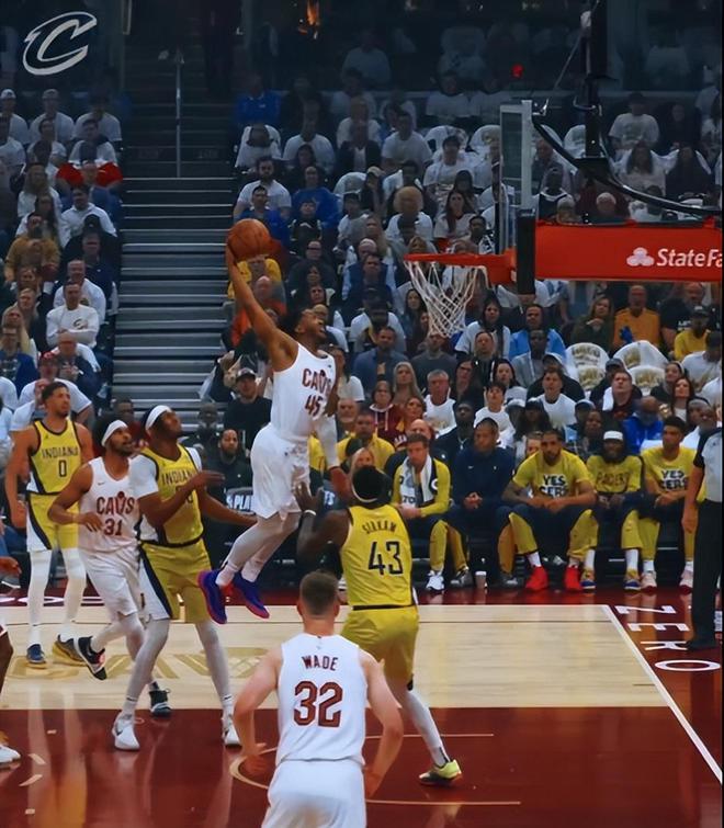 5月7日NBA季后赛次轮：步行者击败骑士 大比分2-0领先