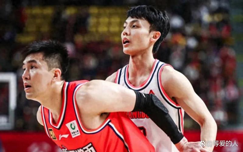 2024-25赛季CBA总决赛前夕！广东男篮保送何文炜至清华