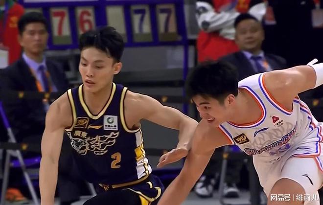 2024-25赛季CBA总决赛前夕！广东男篮保送何文炜至清华