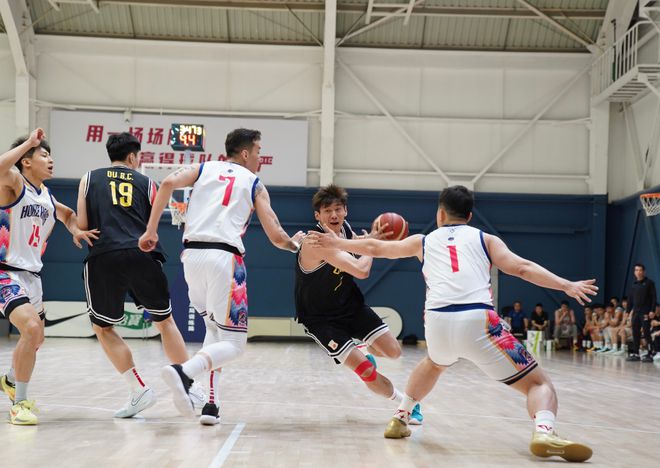 老牌劲旅纷纷退出NBL，中国香港金牛队升入CBA概率大增