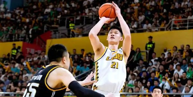 CBA 半决赛辽宁男篮被横扫，杨鸣谈出局原因：靠底蕴没用