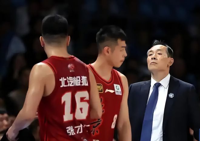 CBA 半决赛辽宁男篮被横扫，杨鸣谈出局原因：靠底蕴没用