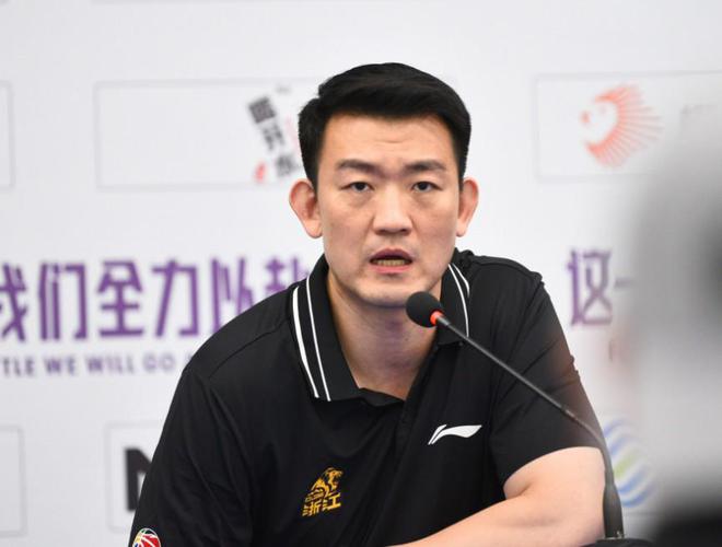总决赛首战北京胜广厦，冰火两重天，广厦首节领先却末节遭逆转