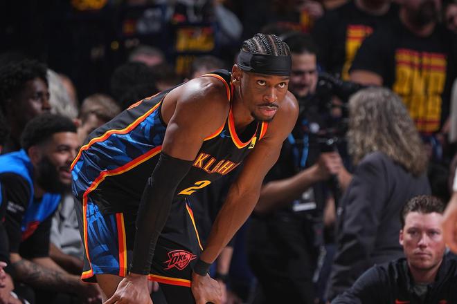 NBA季后赛半决赛掘金VS雷霆G2激战，约基奇威少领衔精彩对决
