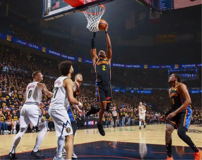 NBA 季后赛次轮 G2：雷霆大胜掘金，赛后亚历山大杰林带来四大惊喜