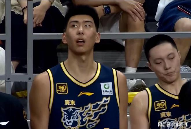 CBA 总决赛激战：北京首钢客场胜广厦，周琦组合或助夺冠