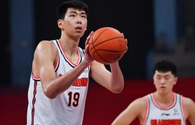 CBA总决赛阶段广东队出局后，徐昕训练动态引球迷关注