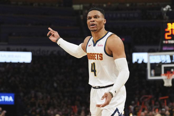 NBA季后赛西部半决赛G2：掘金负雷霆，东部局势紧张，雷霆实力彰显