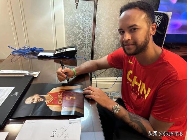 5月8日中国篮协启动归化球员流程，明确选拔原则及主帅标准