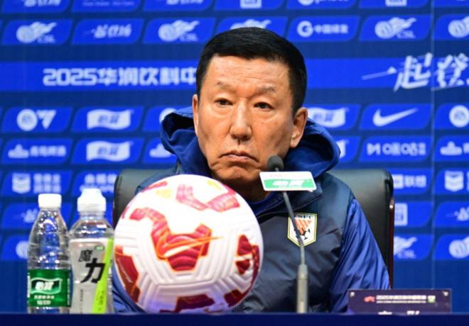 66岁韩国教练崔康熙将继续带领泰山队征战中超，暂不下课