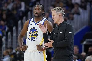 NBA 季后赛次轮 G2 勇士负森林狼，徐静雨评科尔暂停换人引热议