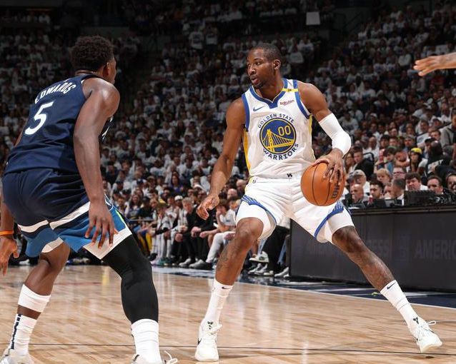 5月9日NBA季后赛：东西部半决赛风云变幻，凯尔特人三分软肋凸显