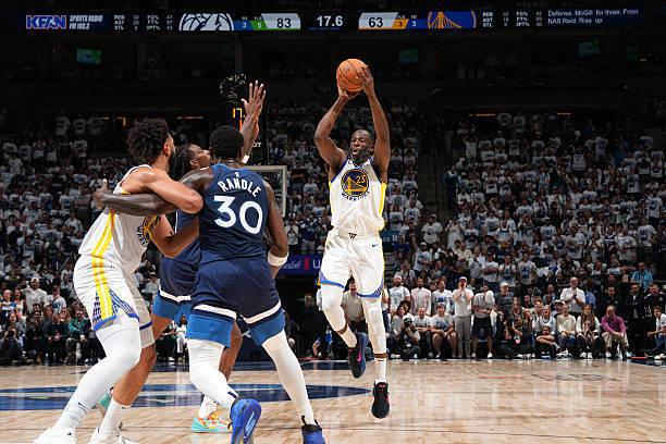 NBA 季后赛森林狼胜勇士扳平总比分，追梦格林表现令人失望