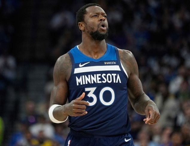 NBA 季后赛战况激烈，多位球星闪耀，兰德尔涅槃重生引关注