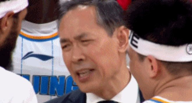 CBA 总决赛第二场北京惜败，疯狂犯规吹罚成输球主因