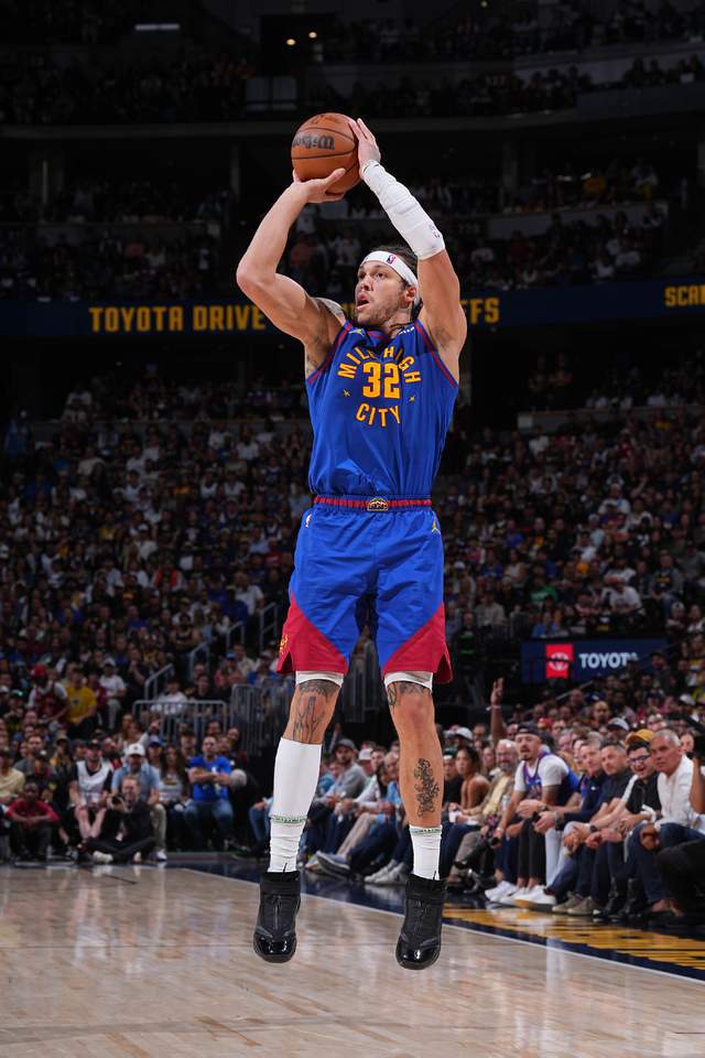 北京时间5月10日NBA季后赛：掘金主场113-104击败雷霆大比分2-1领先