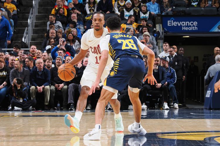 NBA东部半决赛骑士击败步行者 米切尔连砍91分成队史首人