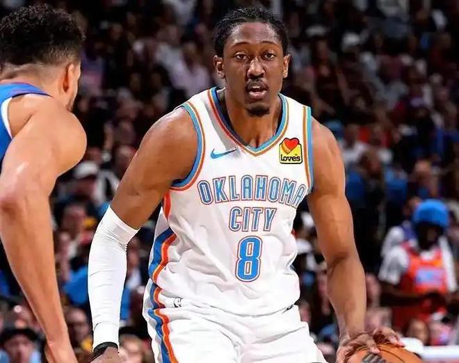 NBA西部半决赛G3：掘金离奇逆转，雷霆痛失好局，约基奇三分全失仍赢球