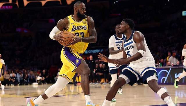 NBA 季后赛激战：森林狼逆转、凯尔特人大胜及主场优势分析